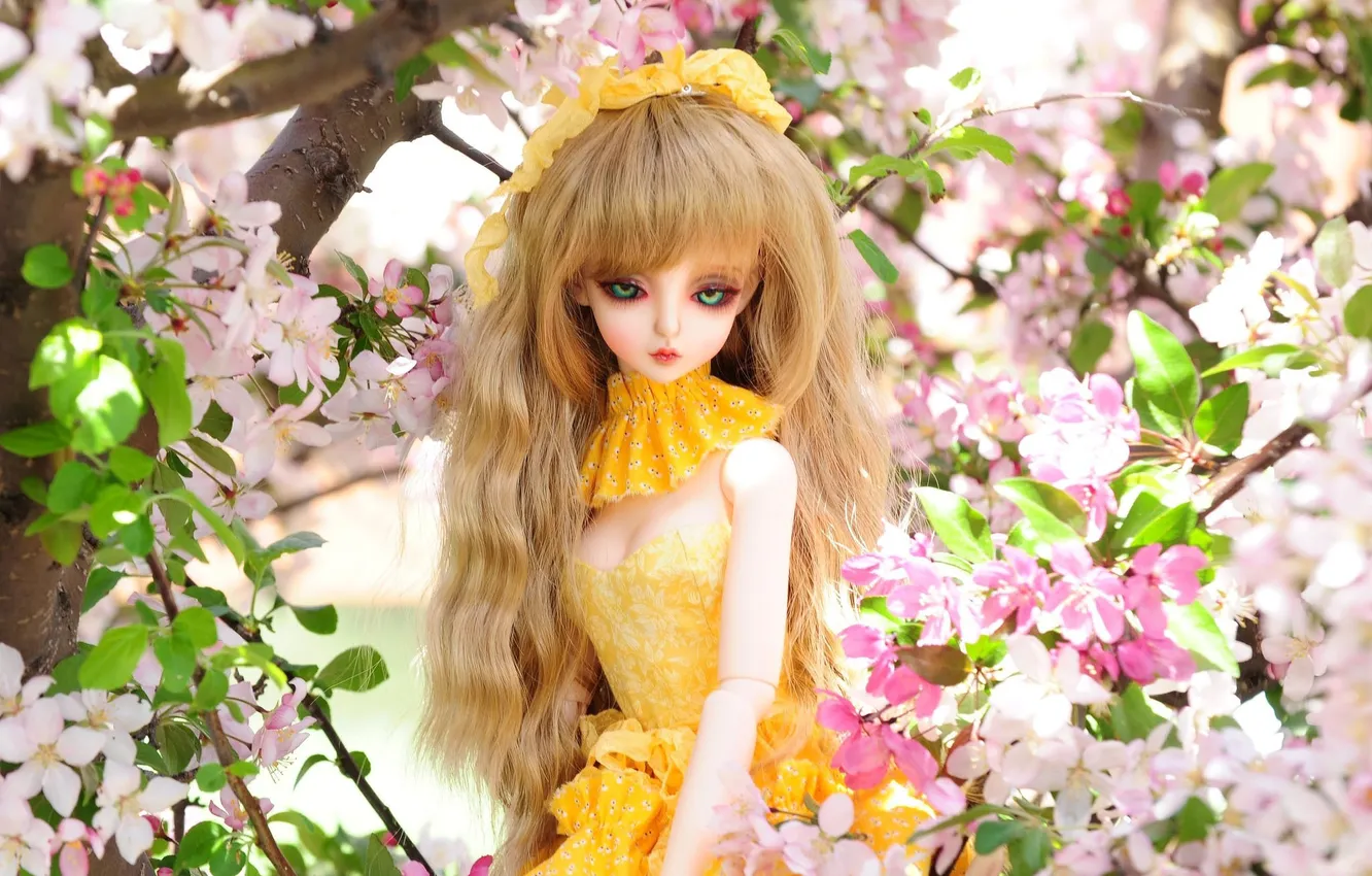 Фото обои цветы, вишня, волосы, игрушка, кукла, русые