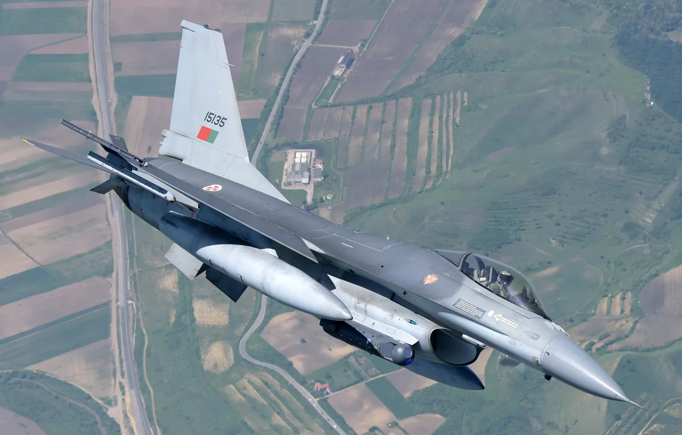 Фото обои Истребитель, F-16, F-16 Fighting Falcon, ВВС Румынии, ПТБ