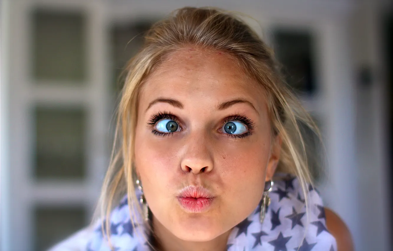 Фото обои girl, hair, mime, Emilie Nereng