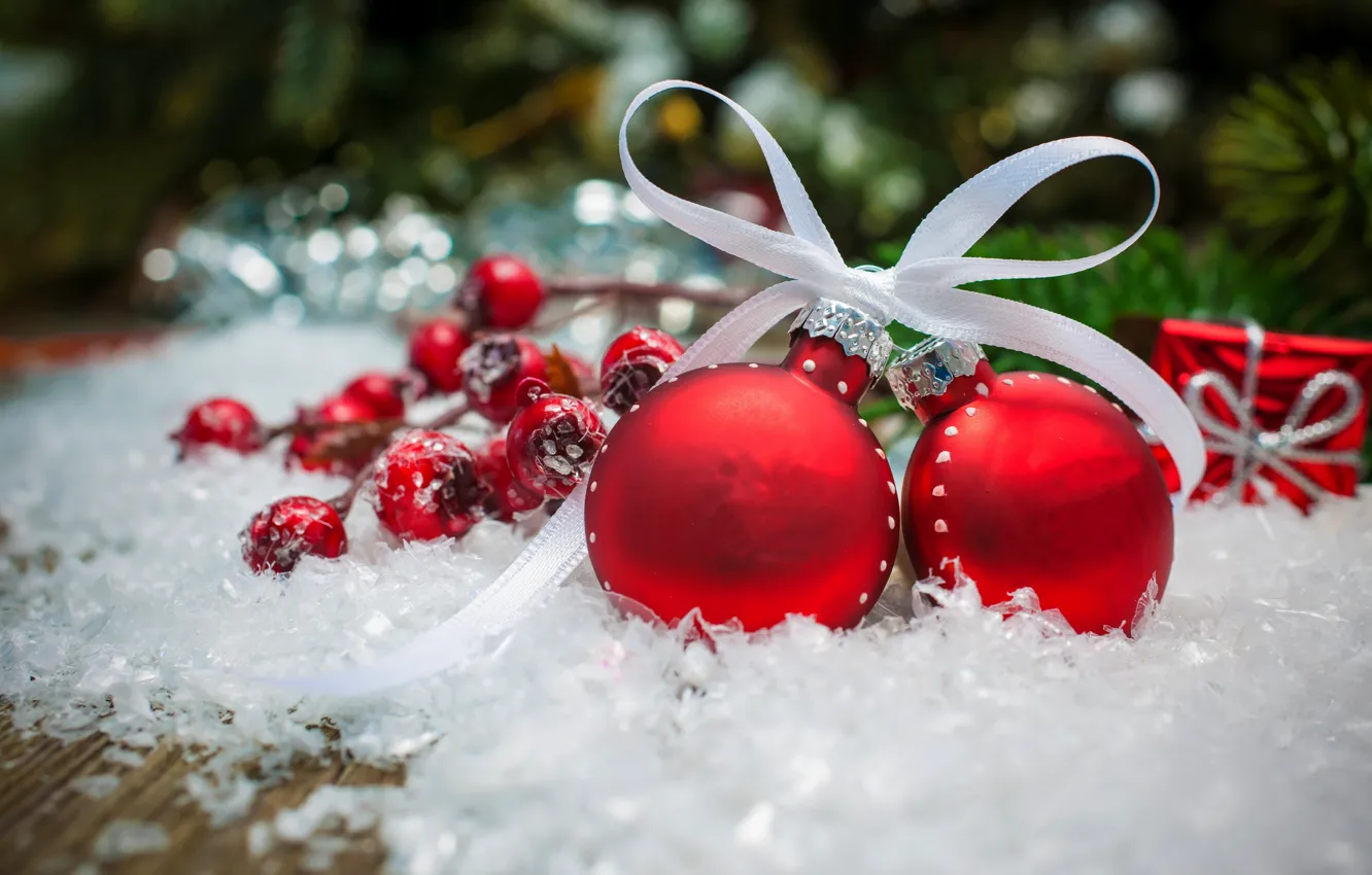 Фото обои зима, снег, украшения, праздник, шары, рождество, Happy New Year, Christmas
