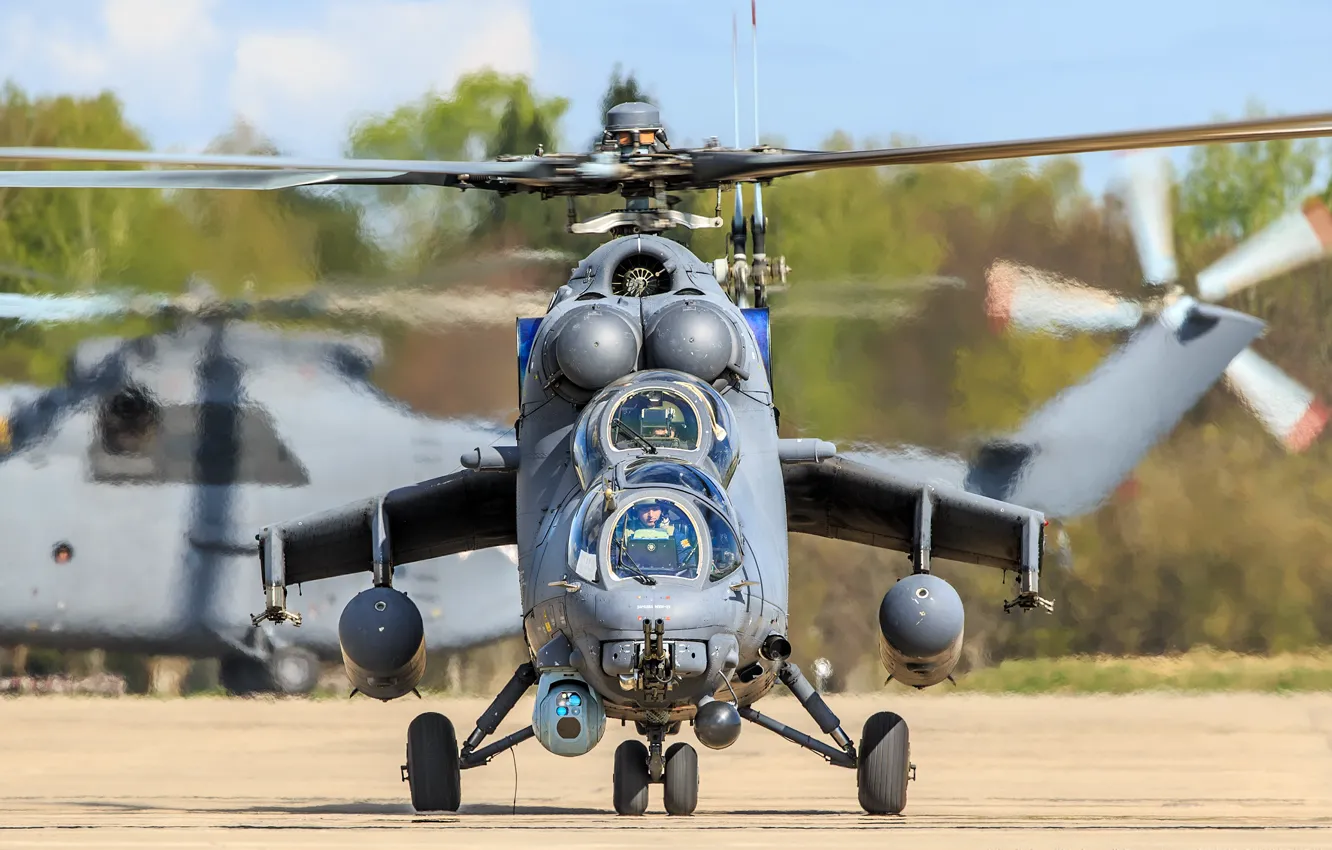Фото обои Вертолет, транспортно-боевой, ВВС России, Ми-35 М, Миля