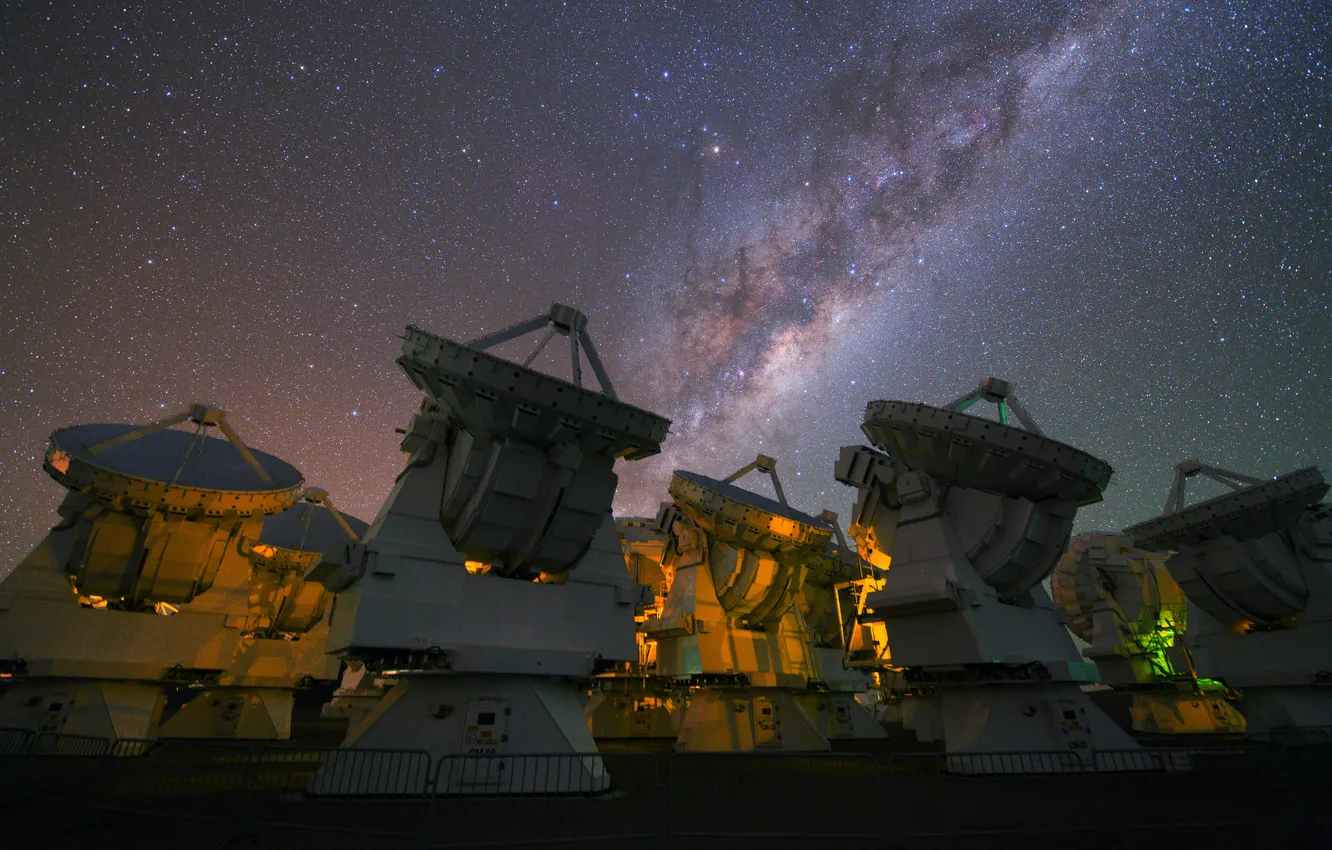 Фото обои небо, звезды, Млечный путь, радиотелескоп