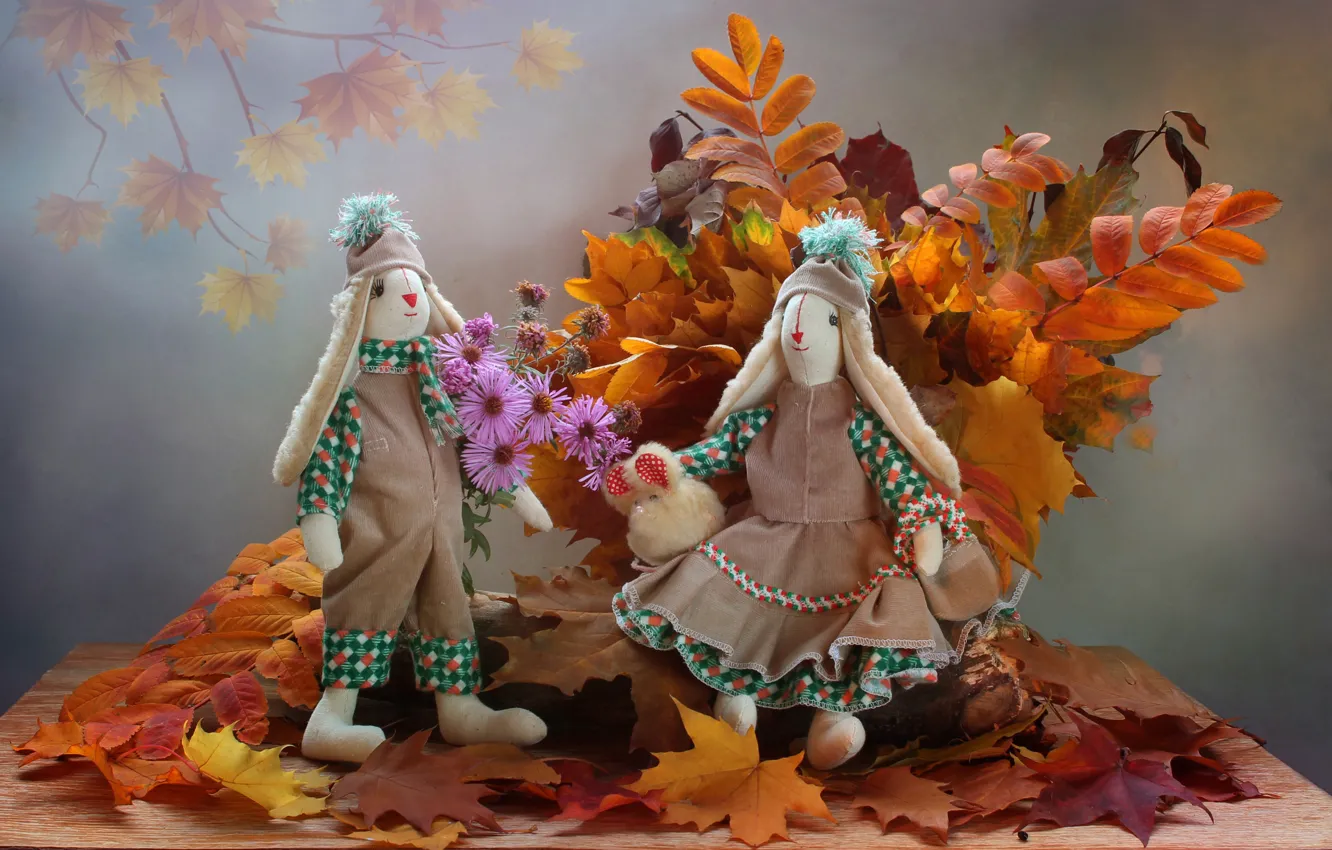 Фото обои осень, листья, октябрь, натюрморт, авторская игрушка, зайка тильда