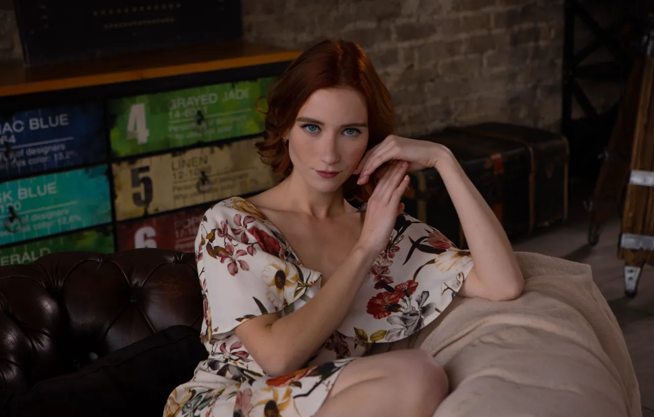 Фото обои hot girl, model, redhead, sexy woman, photoshoot, posing, beautiful face, indoors