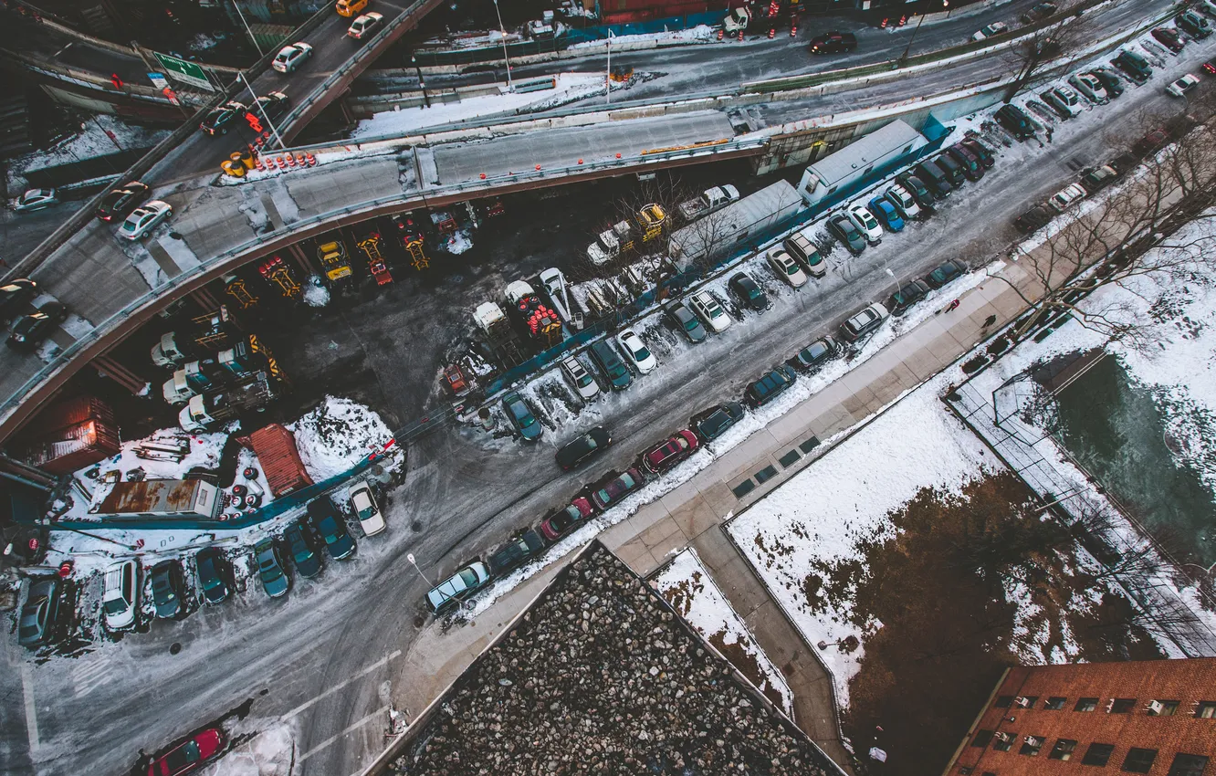 Фото обои зима, крыша, снег, здание, Нью-Йорк, знаки, автомобили, улицы