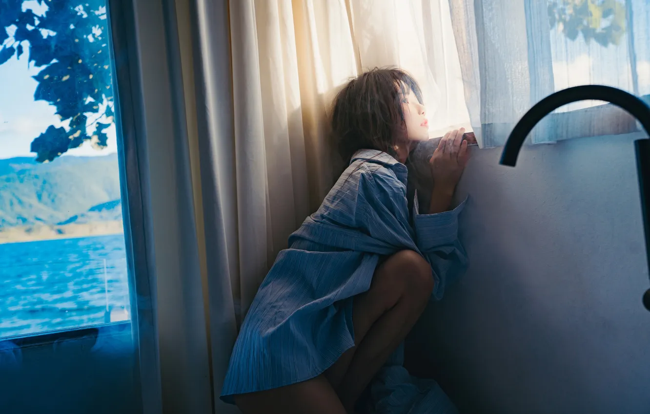 Фото обои Beautiful, Asian, Model, Glass, Woman, Pretty, Window, Shirt