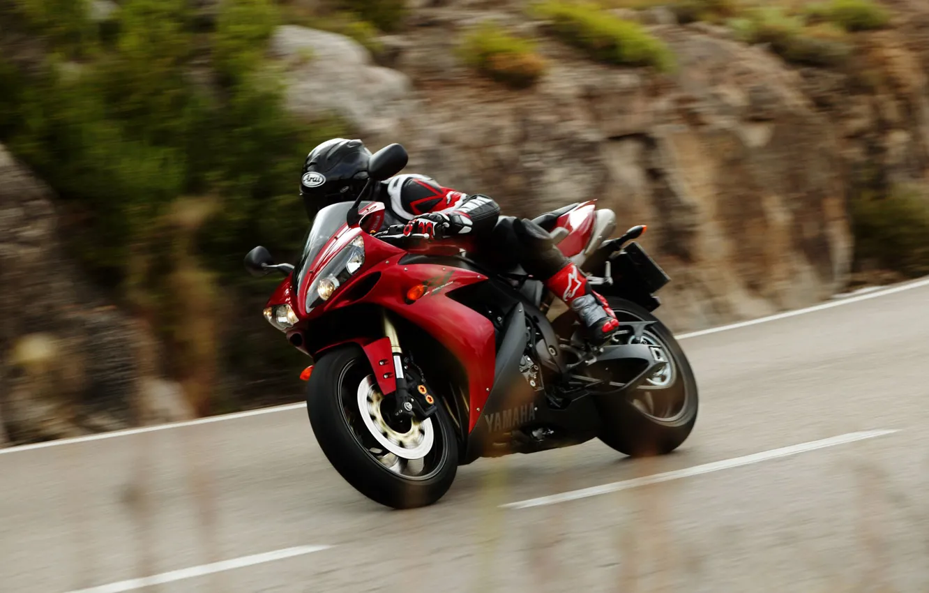 Фото обои скорость, трасса, yamaha, motorcycle