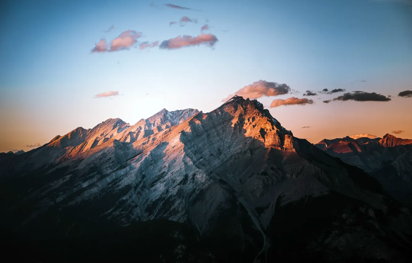 Фото обои небо, облака, горы, Канада, Canada, sky, mountains, clouds