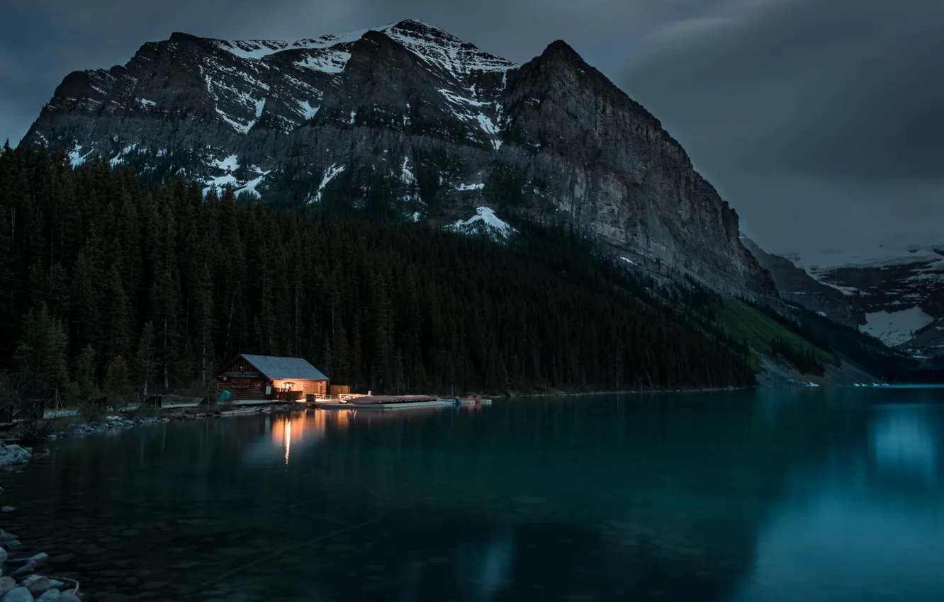 Фото обои House, Clouds, Wood, nature, Water, Mountain, Lights, Peaceful