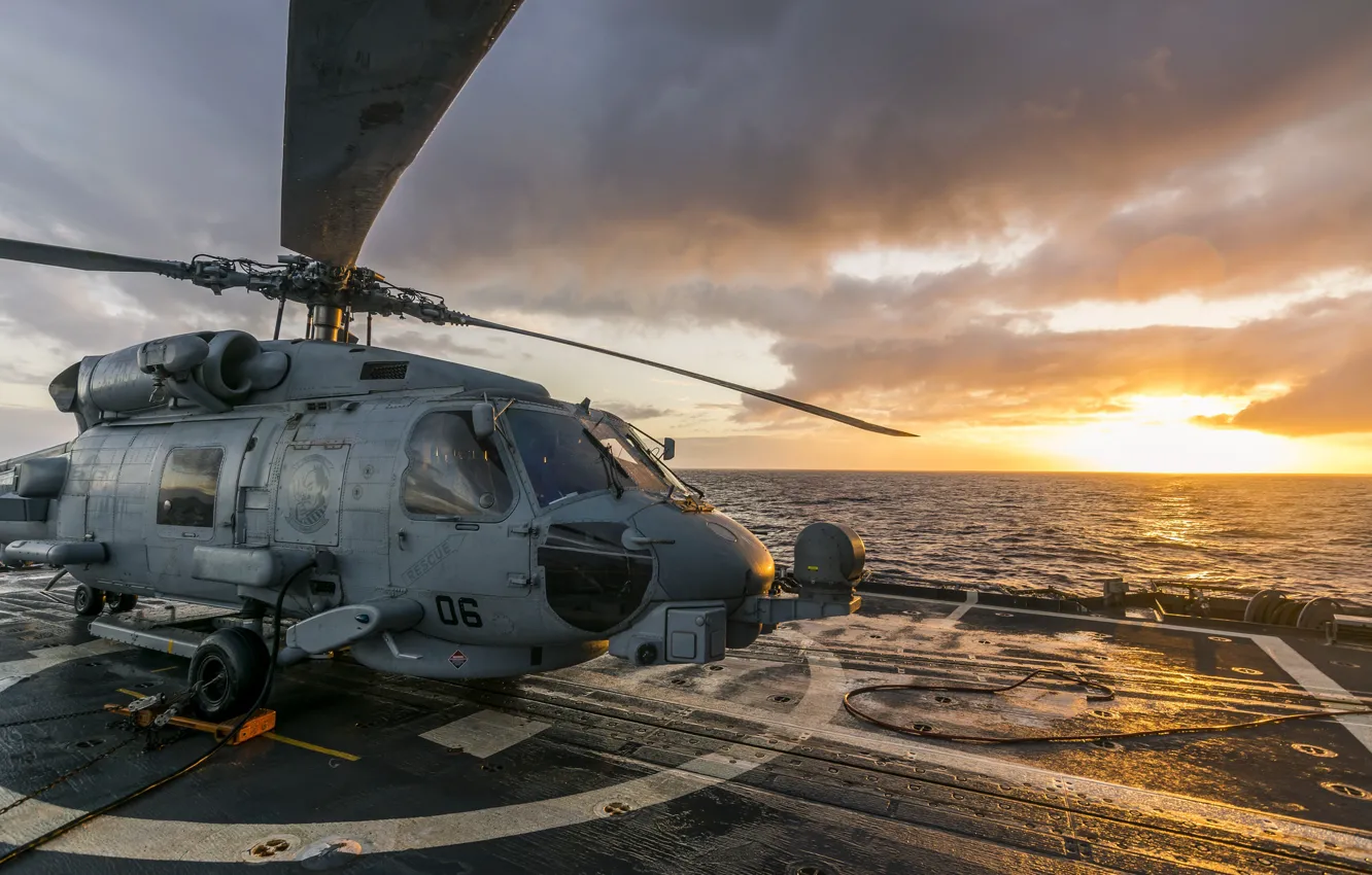 Фото обои рассвет, палуба, Sea Hawk, MH-60R