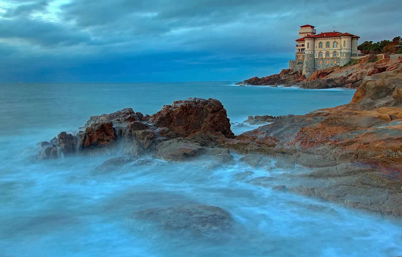 Фото обои море, тучи, камни, замок, скалы, Италия, Ливорно, Кастелло дель Боккале