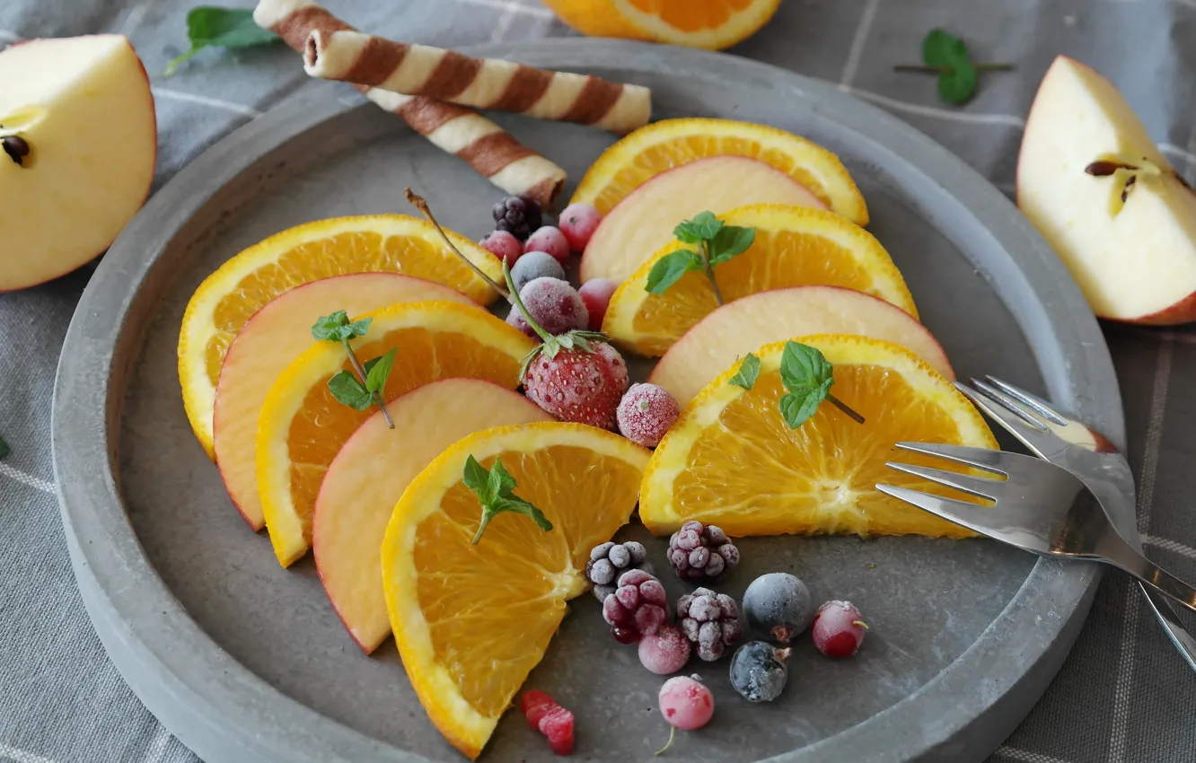 Фото обои ягоды, яблоко, апельсин, палочки, фрукты, цитрусы