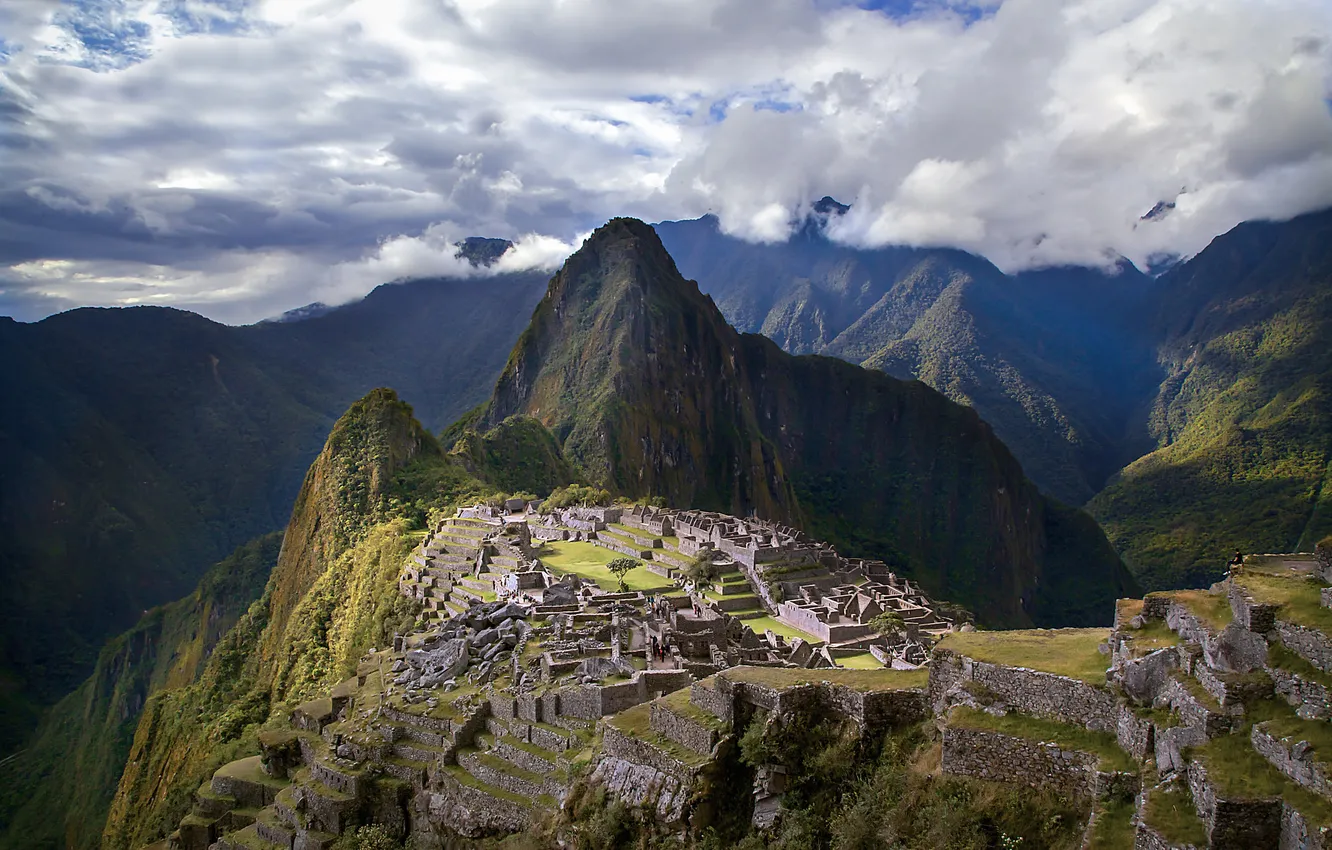Фото обои небо, облака, горы, город, развалины, руины, Перу, Мачу-Пикчу