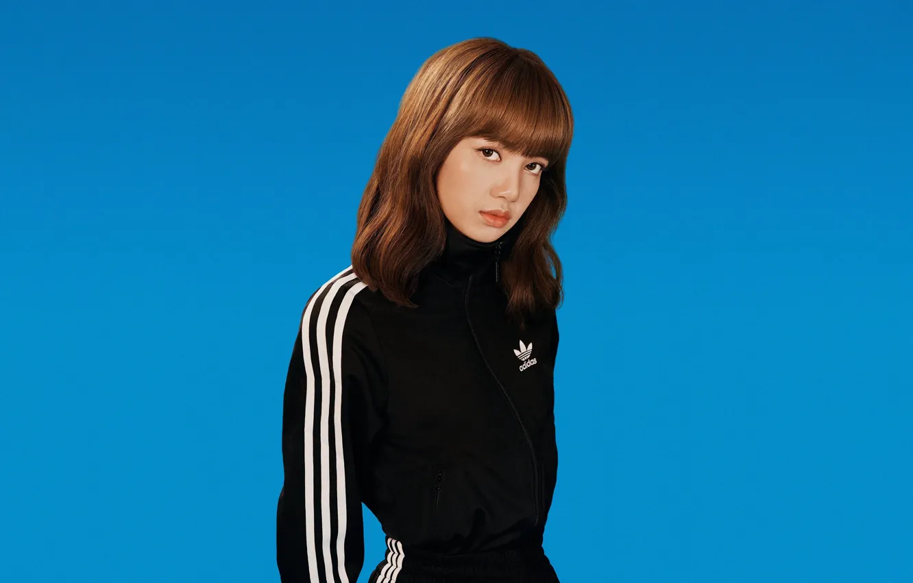 Фото обои Adidas, обои для рабочего стола, kpop, blackpink, тайская певица, блэкпинк, lalisa manoban, лиса манобан