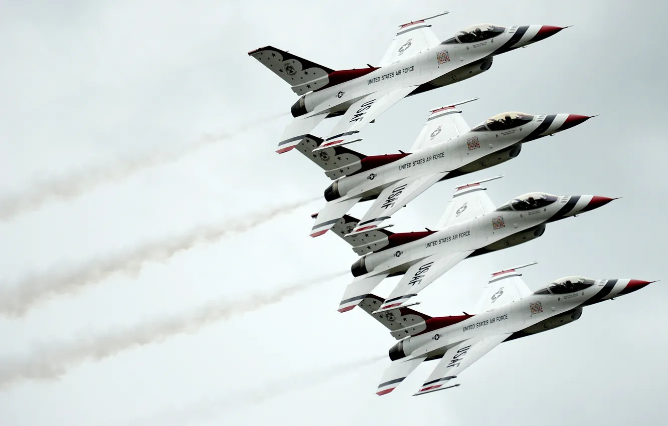 Фото обои группа, истребитель, Fighting, F-16, Falcon, Dynamics, General