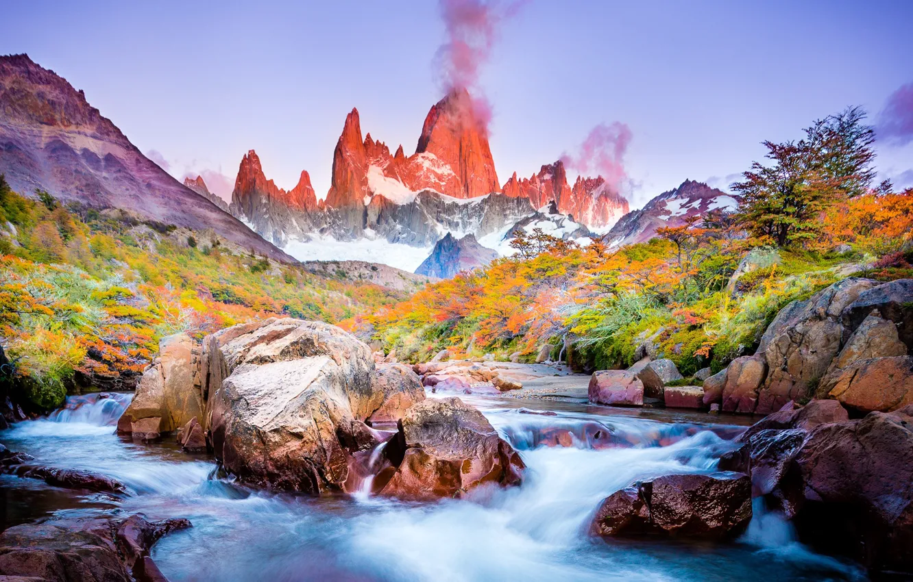 Фото обои осень, деревья, горы, река, камни, краски, поток, весна