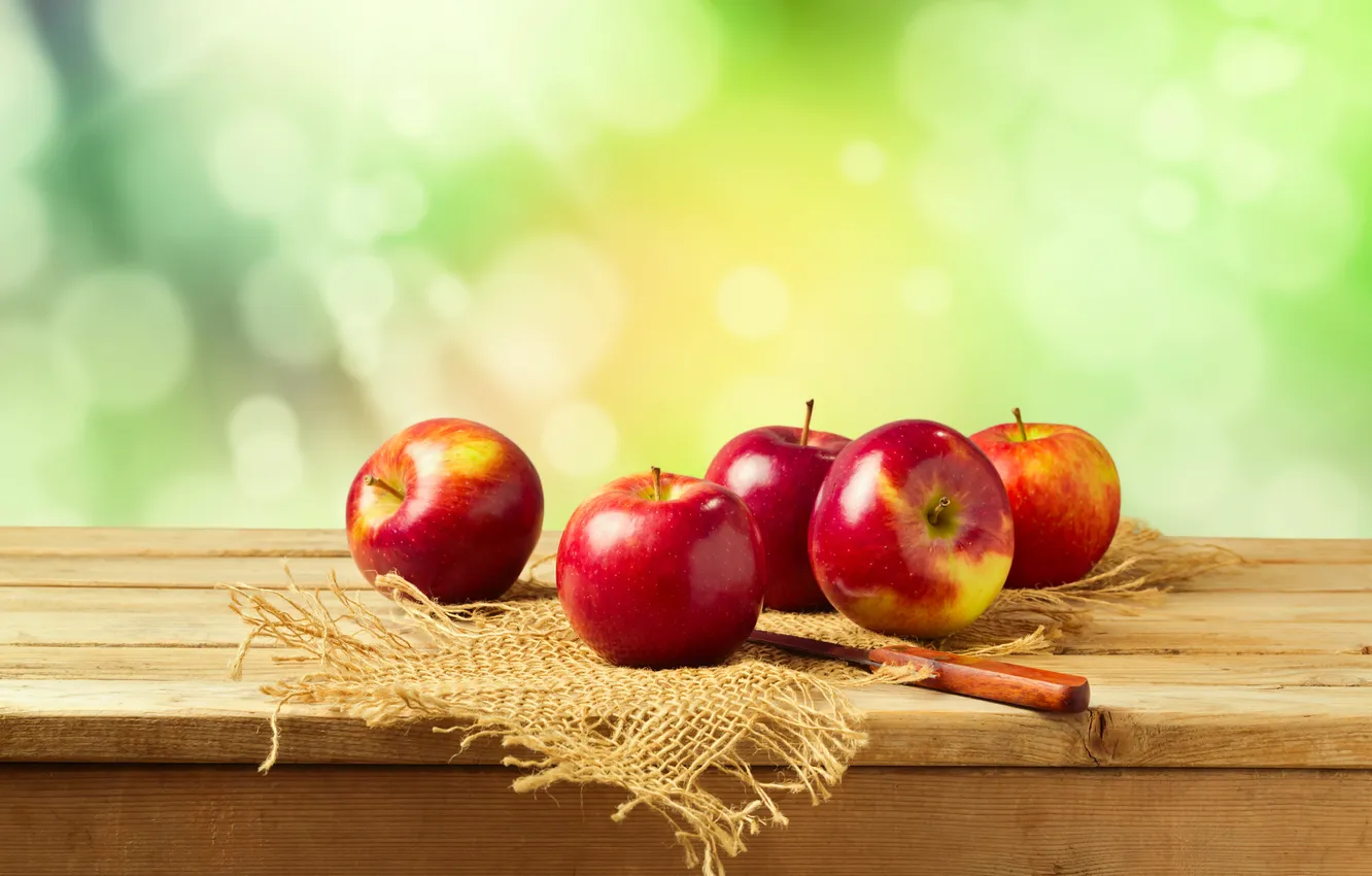Фото обои яблоки, нож, мешковина