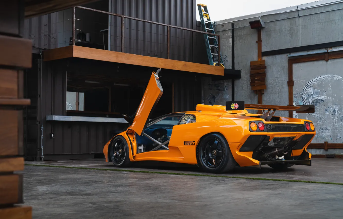 Фото обои Lamborghini, supercar, orange, Diablo, Lamborghini Diablo GT2