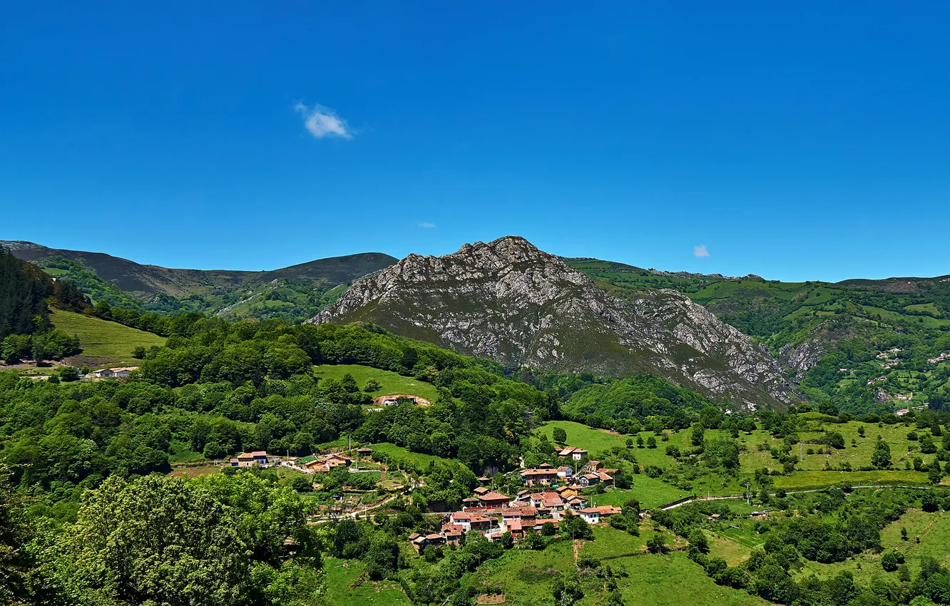 Фото обои горы, поля, дома, панорама, Испания, леса