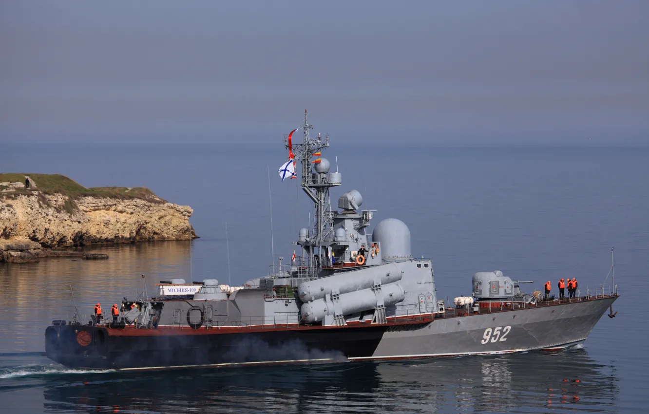 Фото обои корабль, Молния, ВМФ, ракетный, Р-109, Черное море, РКА