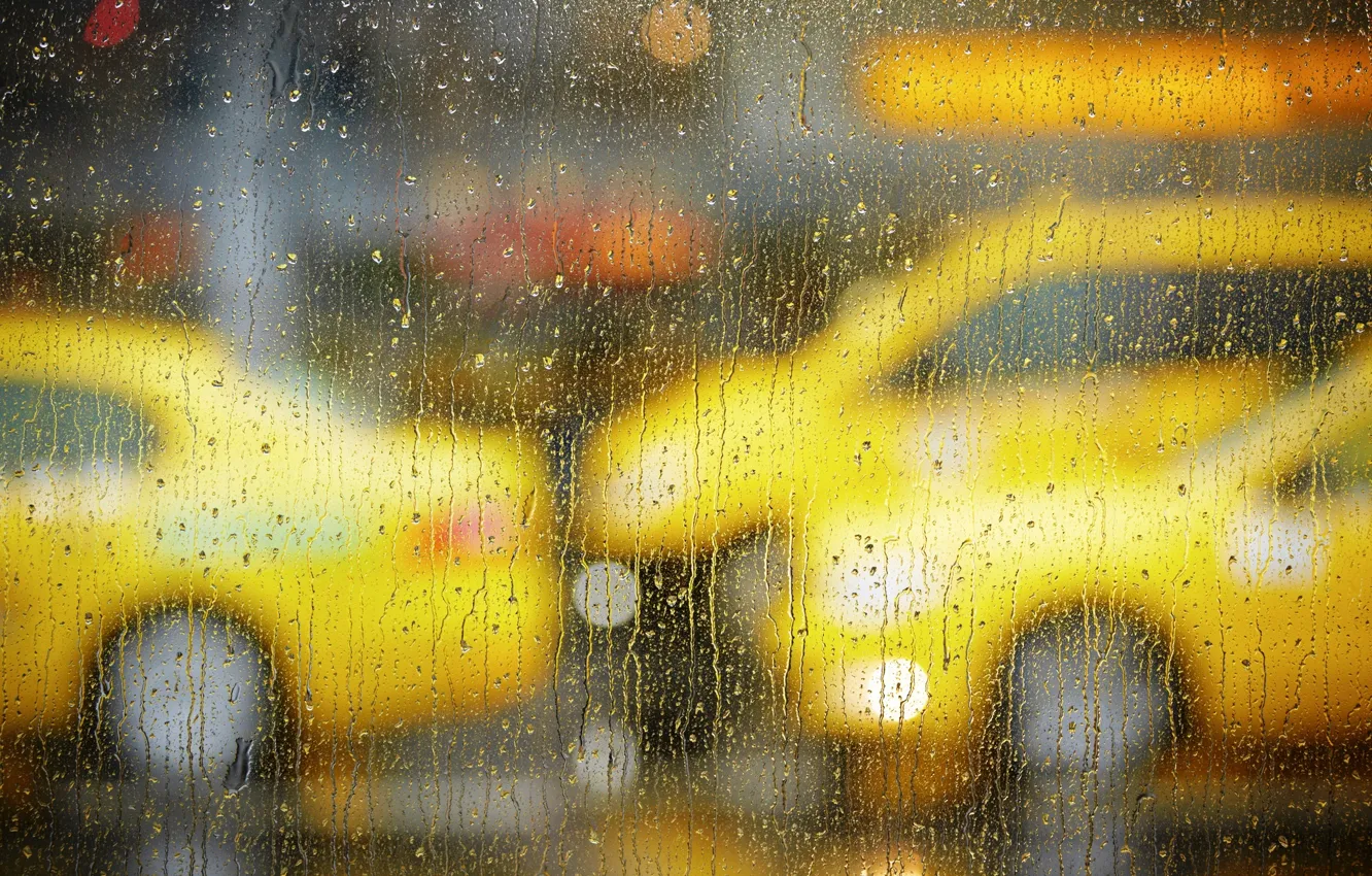 Фото обои дорога, стекло, капли, машины, город, дождь, окно, такси