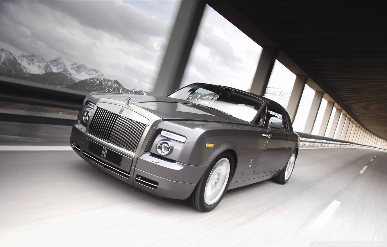 Фото обои горы, купе, Rolls-Royce, Phantom, Coupe, фантом, ролс-ройс, люксовый автомобиль