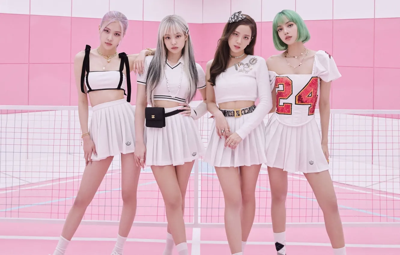 Фото обои Rose, Lisa, Pink Background, Jennie, Jisoo, BlackPink