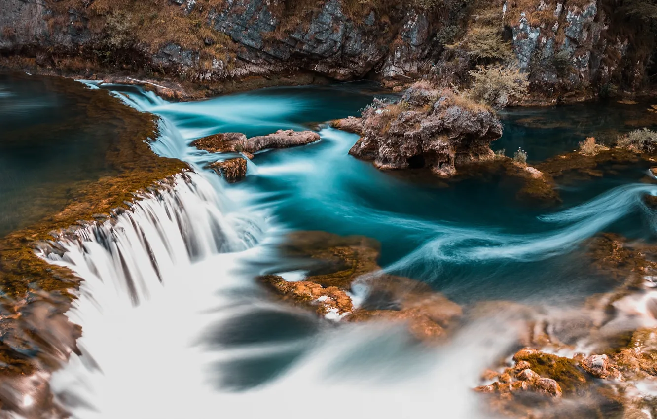 Фото обои река, скалы, водопад