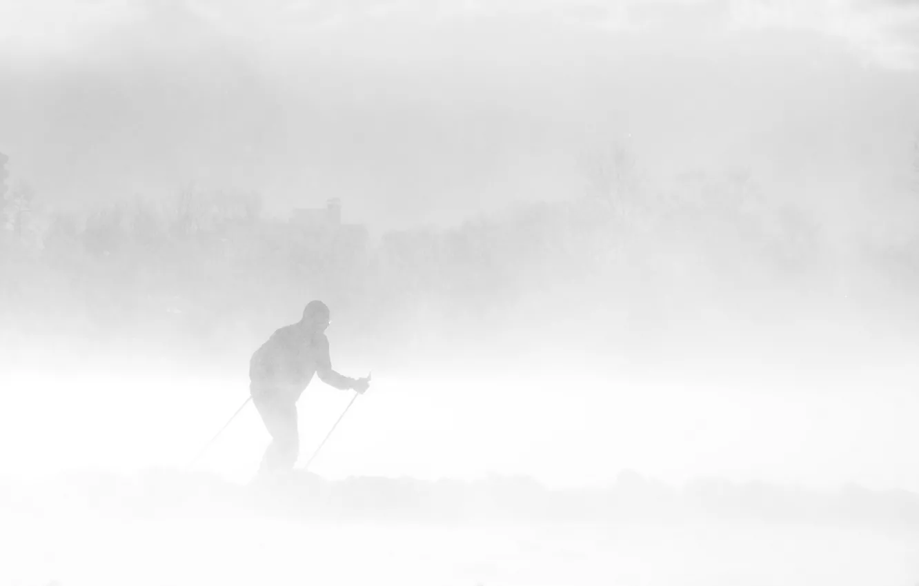 Фото обои зима, туман, человек