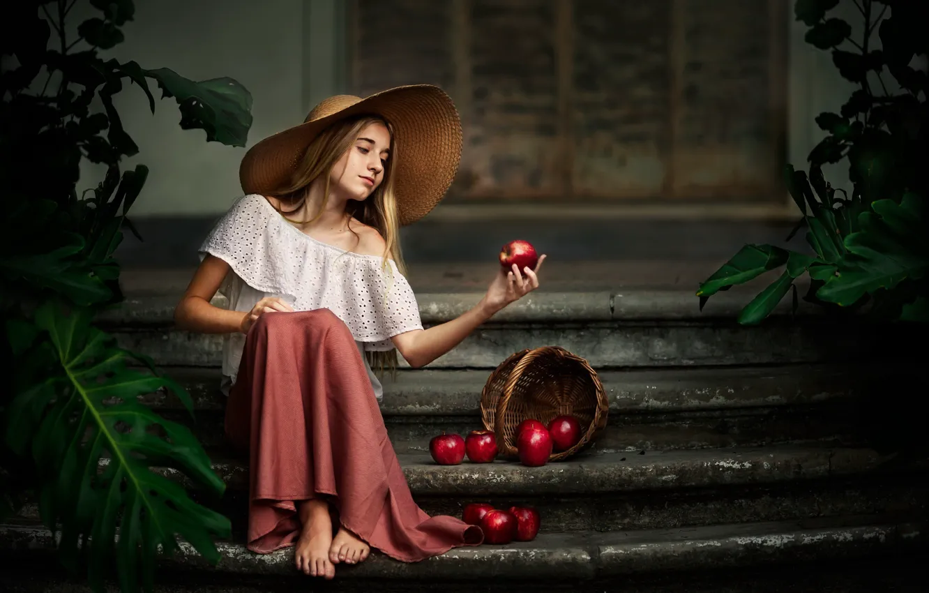 Фото обои дом, яблоки, девочка