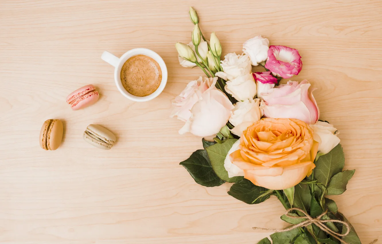 Фото обои розы, букет, Rose, cup, coffee, bouquet, эустома, macaroons
