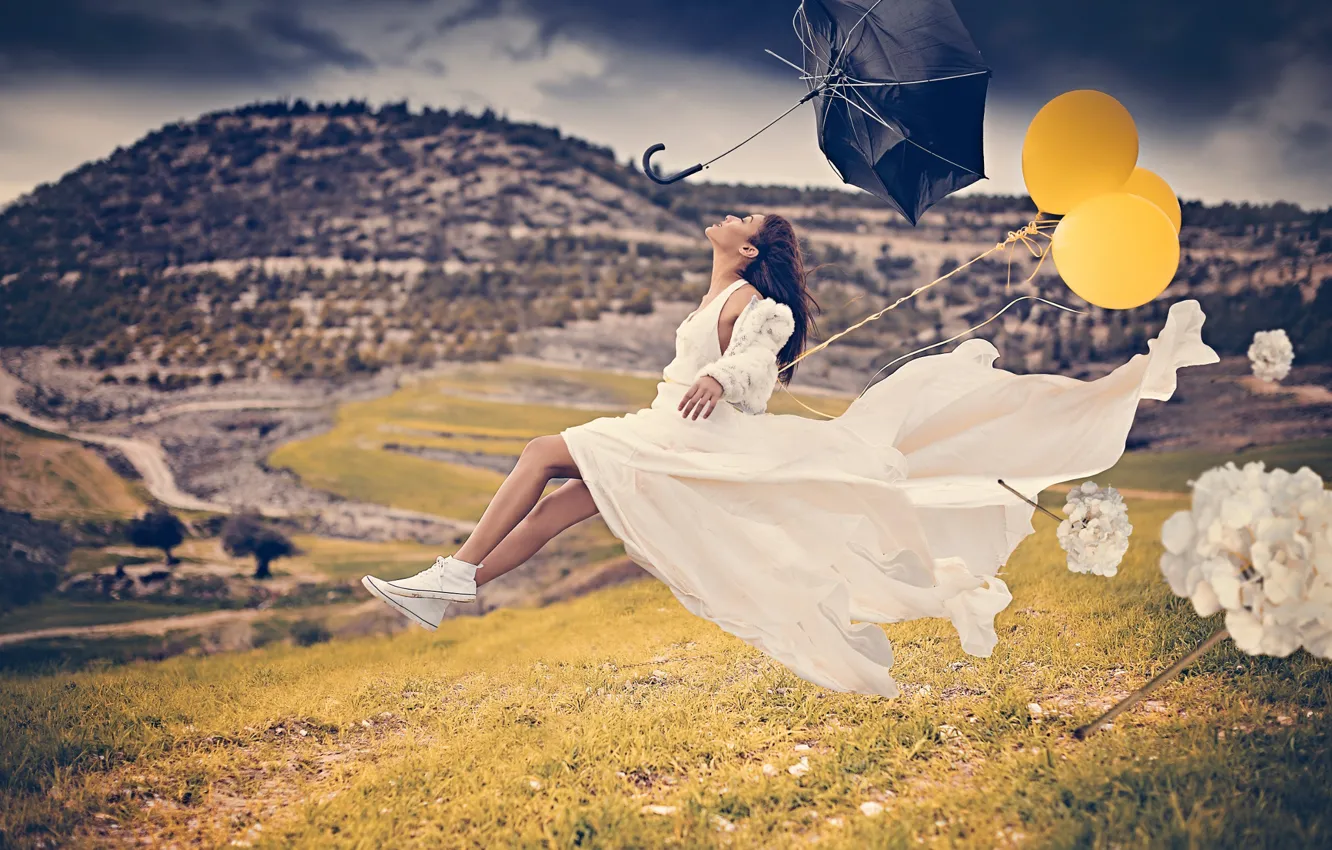Фото обои девушка, ветер, шары, зонт, The Flying Bride