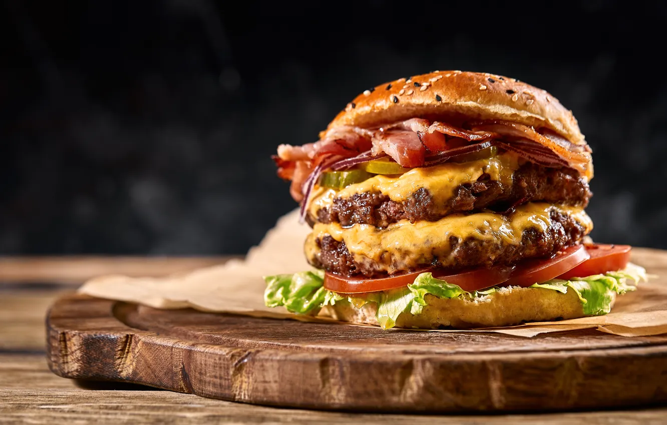 Фото обои dark, food, classic, delicious, fast, dinner, fat, fastfood