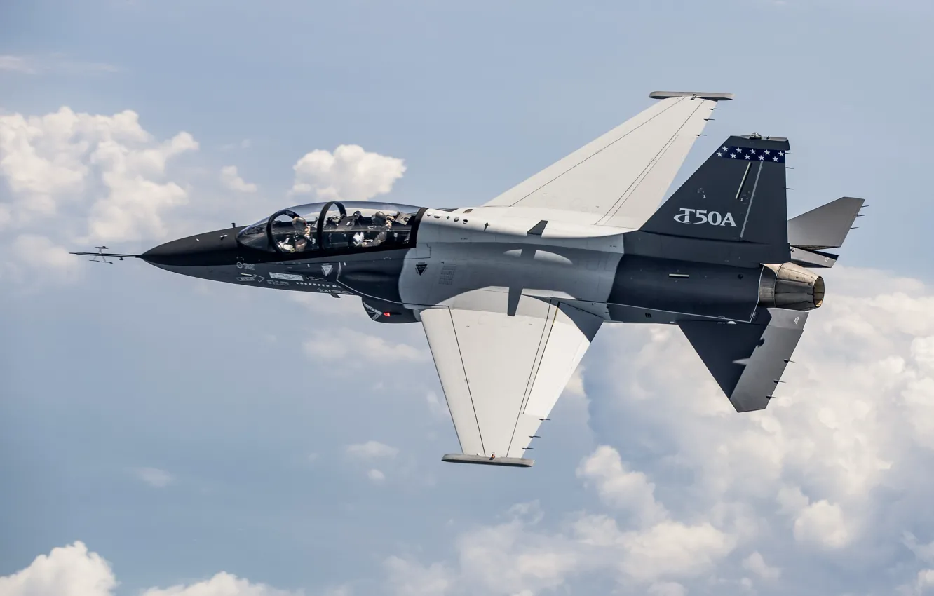 Фото обои полёт, самолёт, Lockheed Martin, учебно-боевой, T-50A