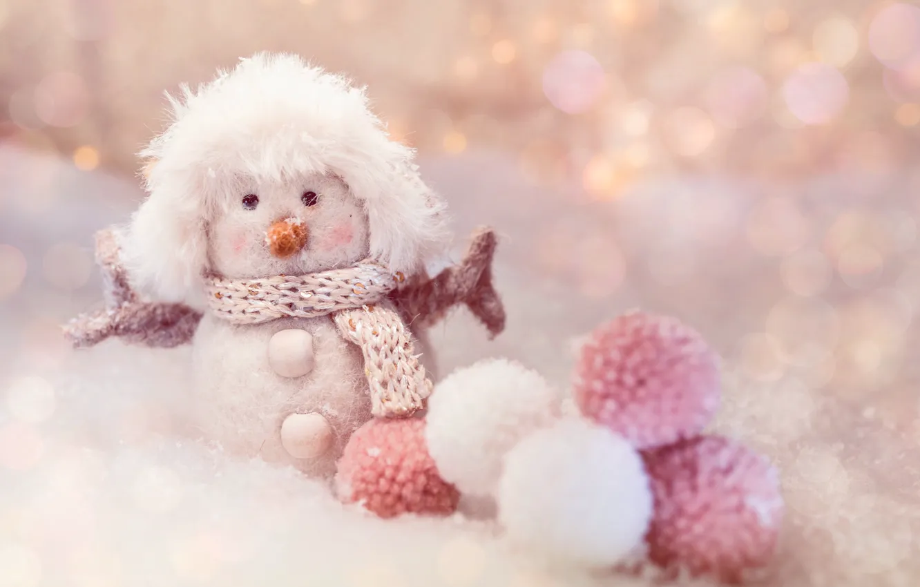 Фото обои зима, шарики, снег, праздник, шапка, игрушка, Рождество, Новый год