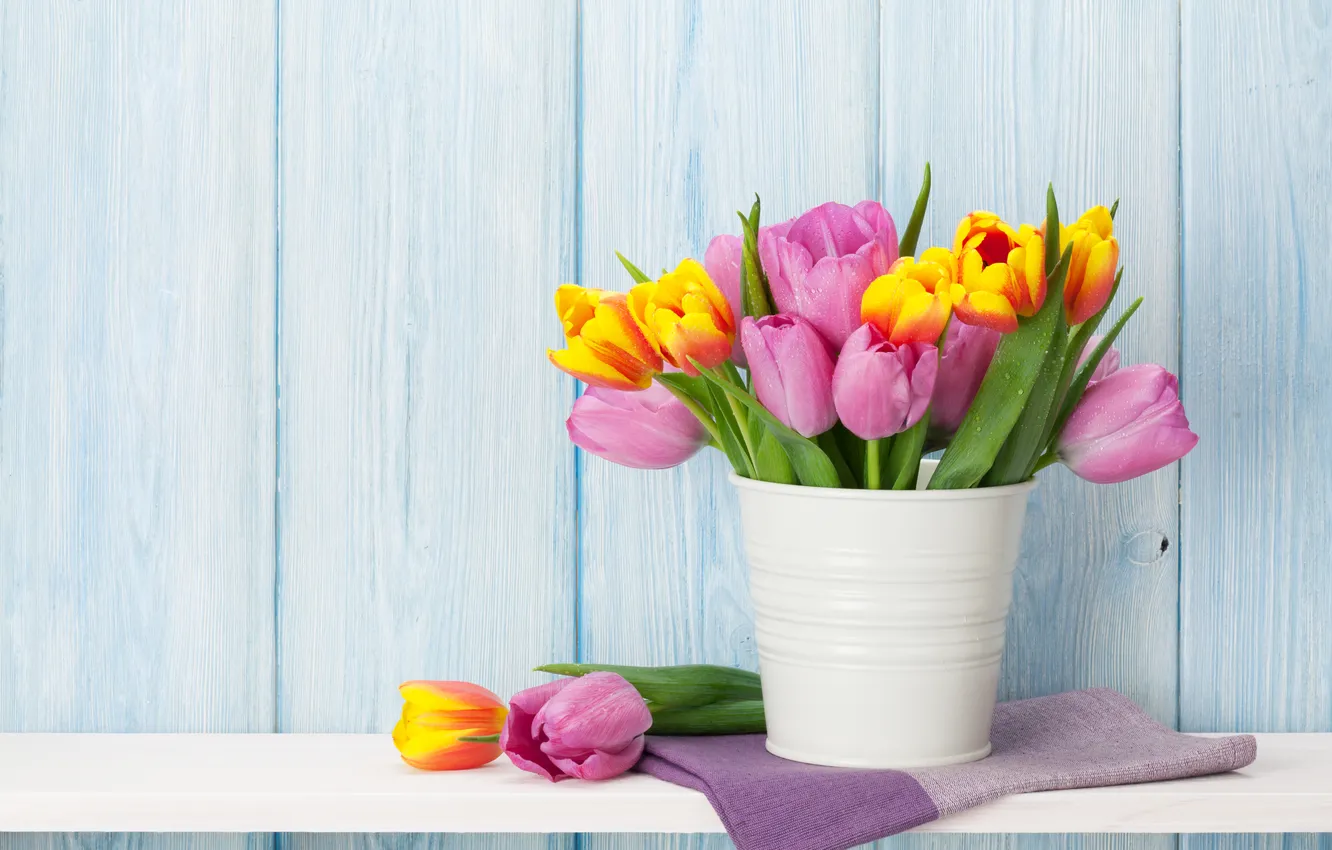 Фото обои цветы, букет, colorful, тюльпаны, wood, pink, flowers, tulips