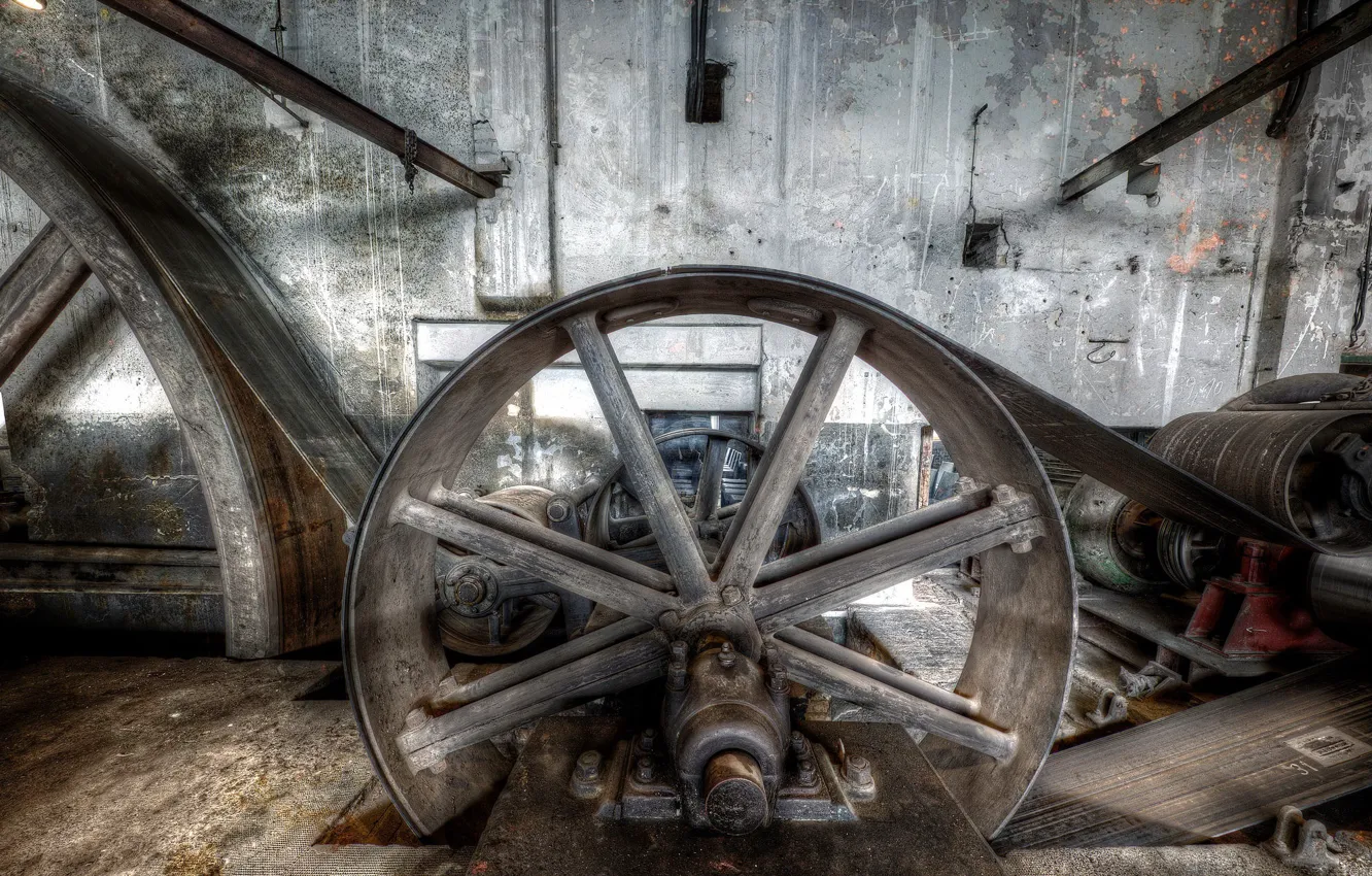 Фото обои завод, механизм, колесо