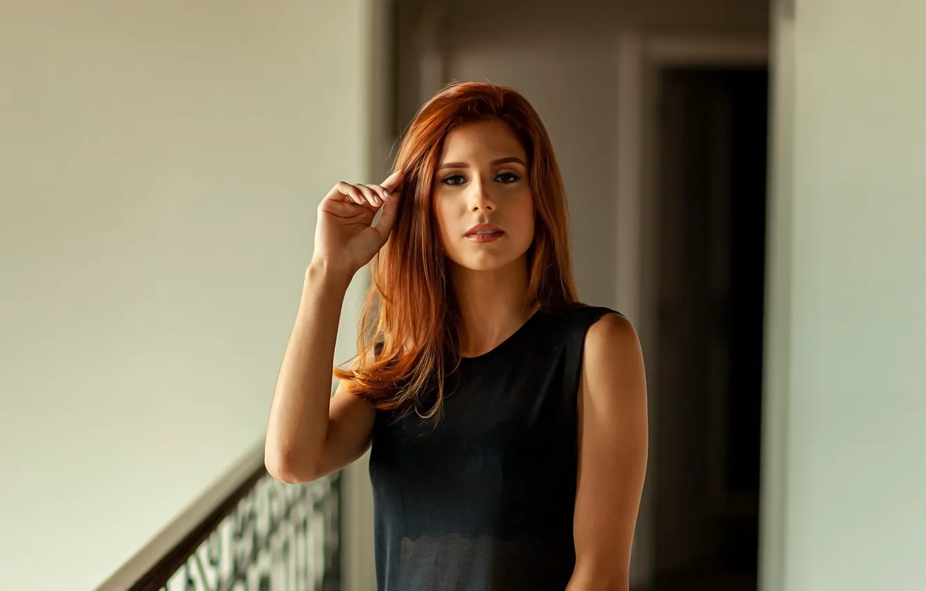 Фото обои girl, blouse, red hair, long hair, beautiful, pretty, lips, face