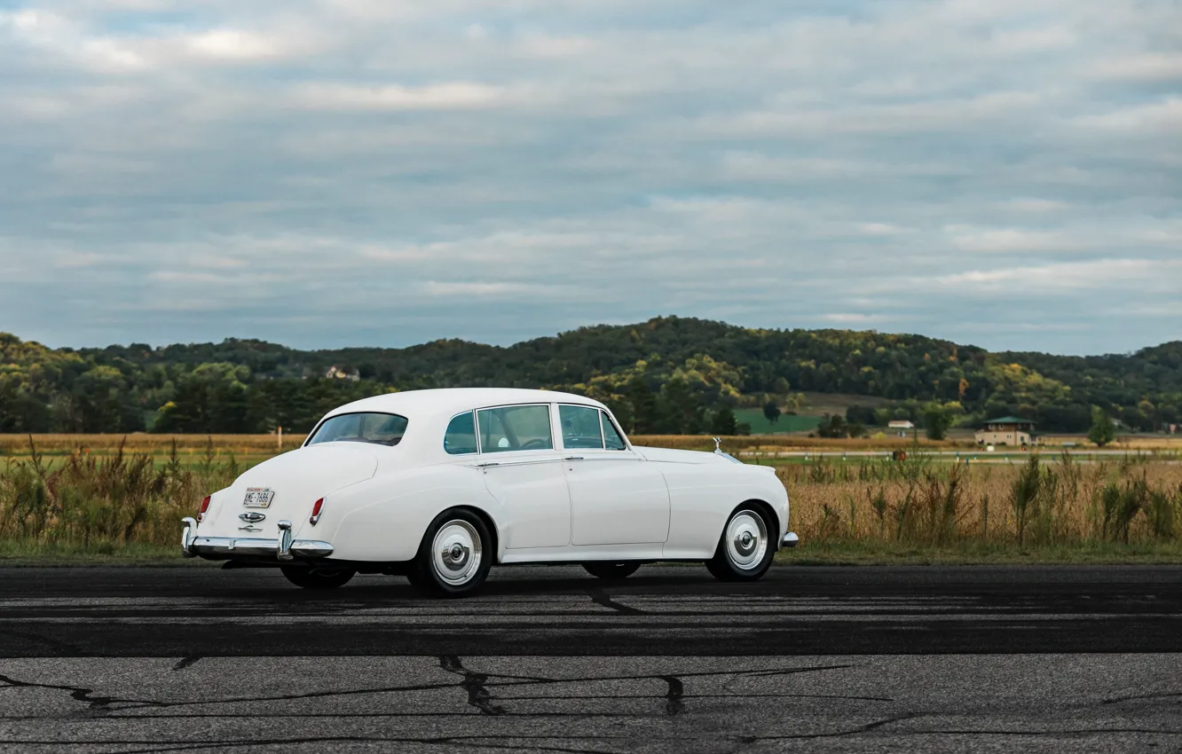 Фото обои Rolls-Royce Silver Cloud II, Rolls-Royce Silver Cloud II Paramount, Rolls-Royce, 1961, Ringbrothers, Silver Cloud, white