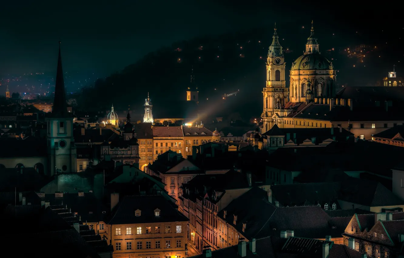 Фото обои ночь, огни, Прага, старый город, церковь Св. Николая