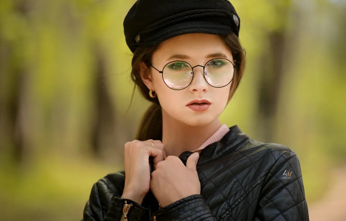Фото обои макияж, очки, куртка, губки, Disha Shemetova, Леонид Маркачев