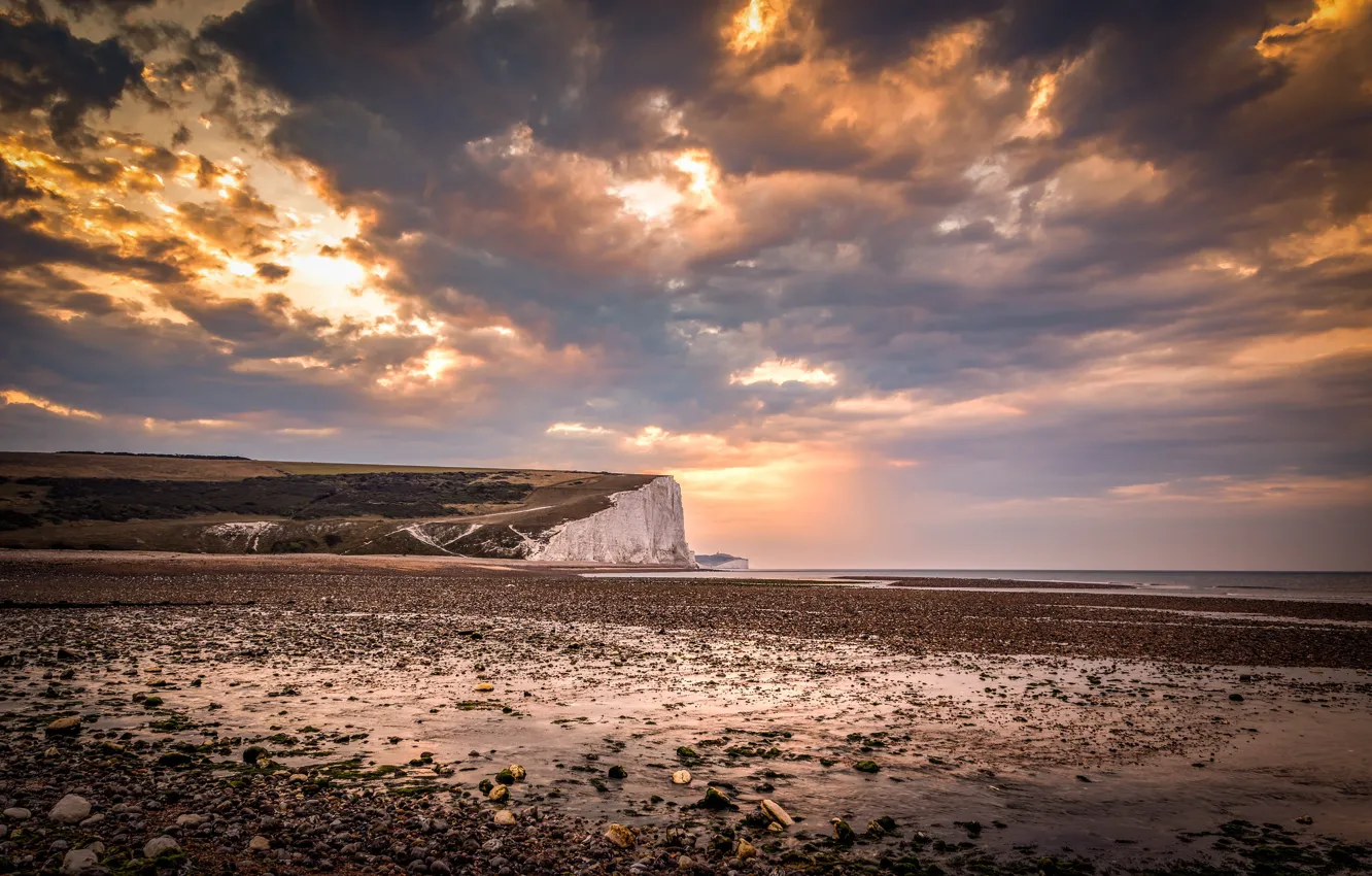 Фото обои England, Abandoned, East Sussex, Belle Tout Lighthouse, Insomnia, Atmospheric