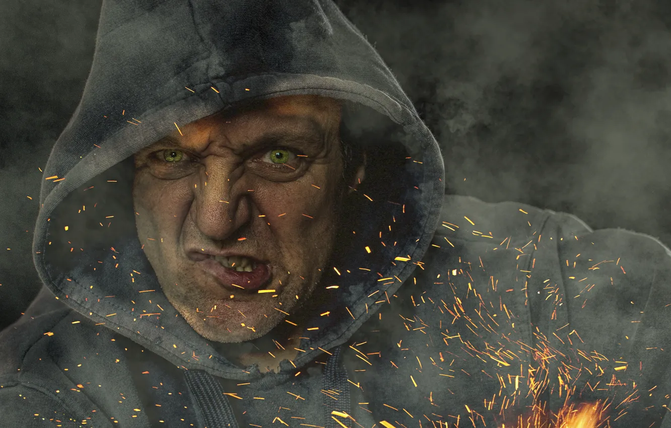 Фото обои искры, капюшон, гримаса, OLLI