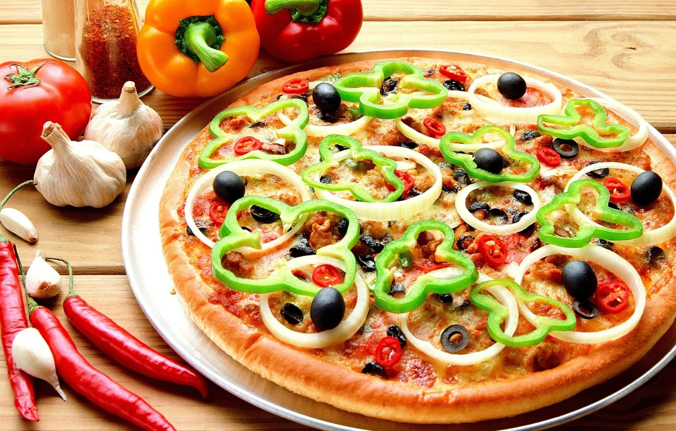Фото обои еда, лук, пища, пицца, помидор, оливки, вкусно, маслины