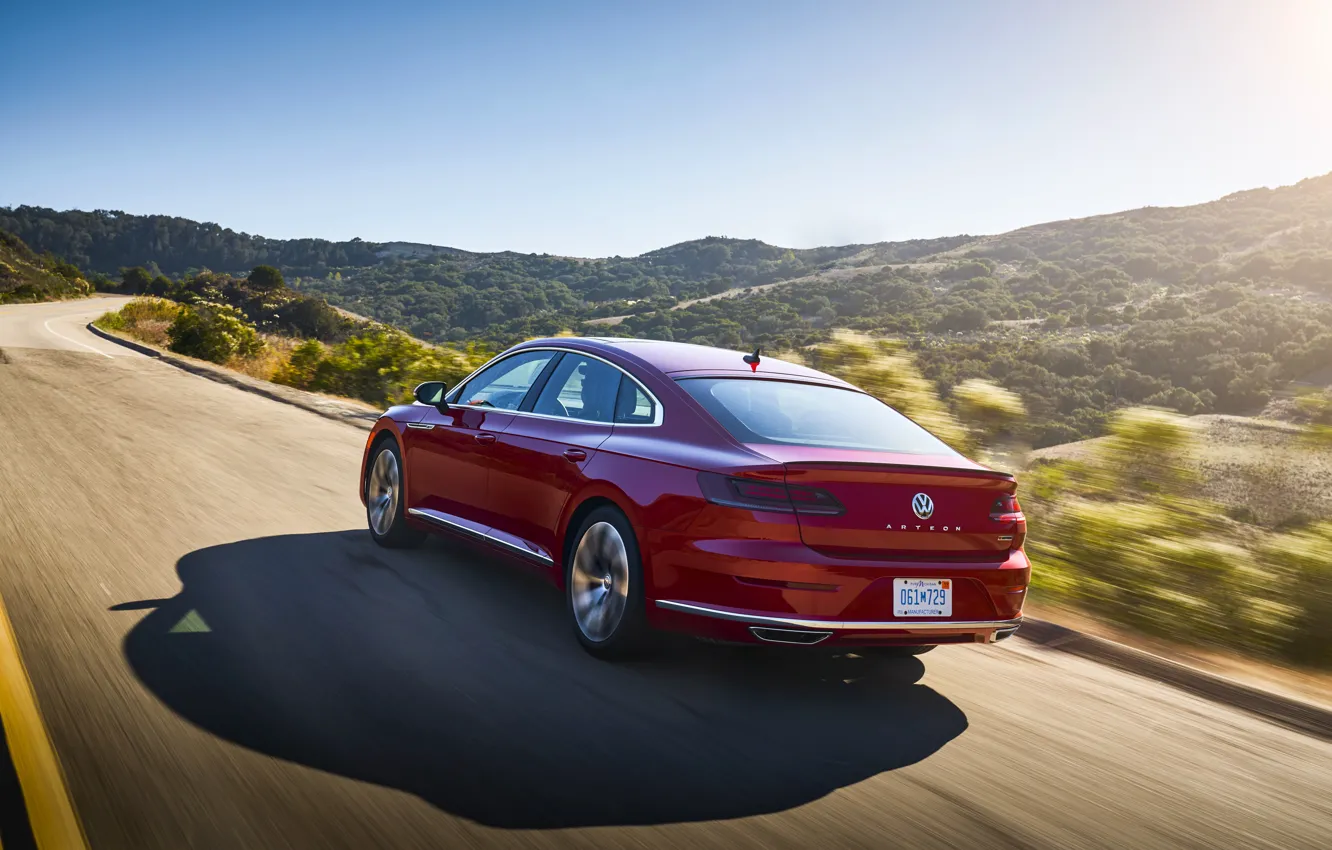 Фото обои дорога, красный, Volkswagen, лифтбэк, Arteon, 2019, SEL Premium R-Line