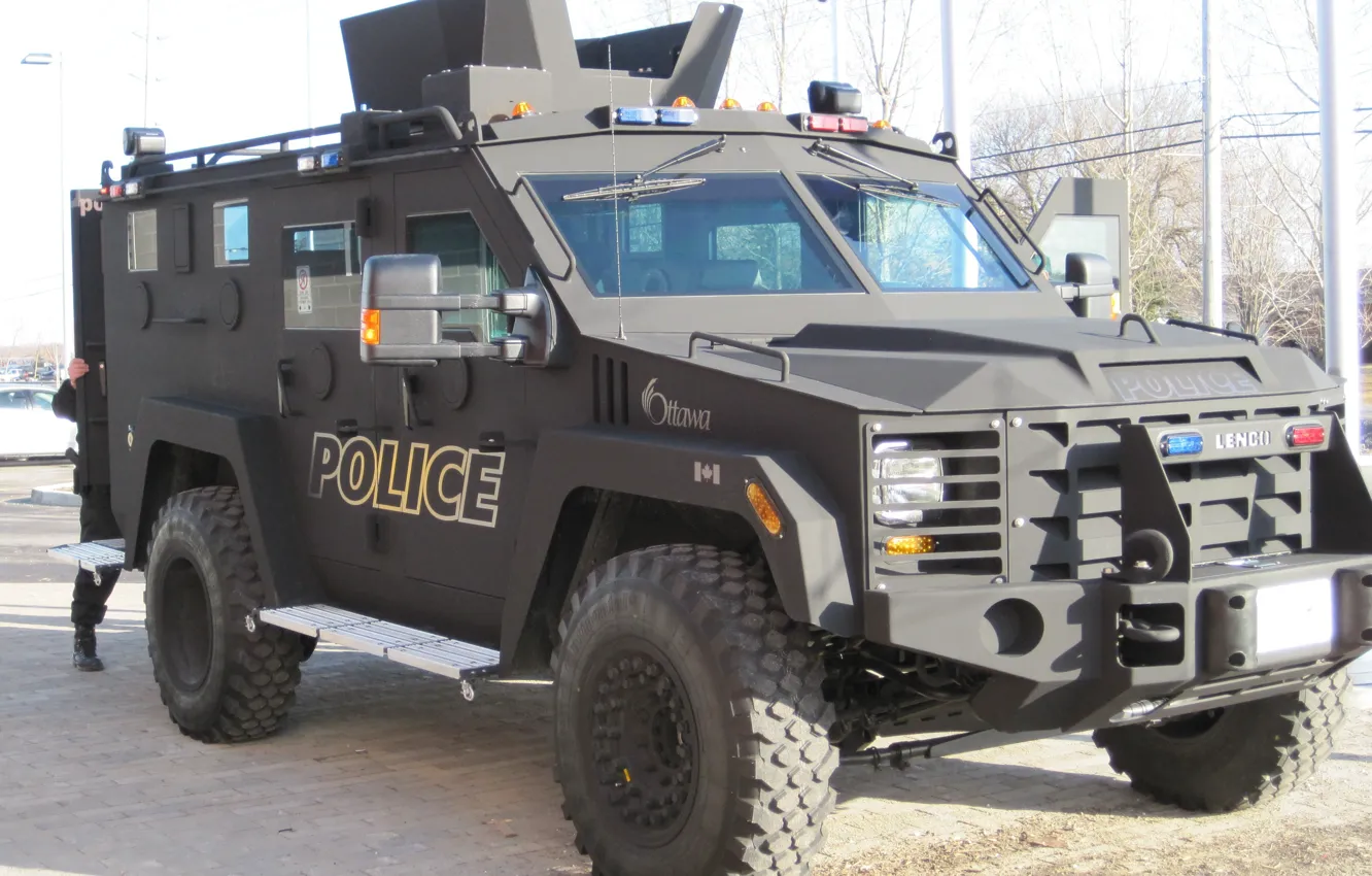 Фото обои Police, military, weapon, armored, war material, armored vehicle