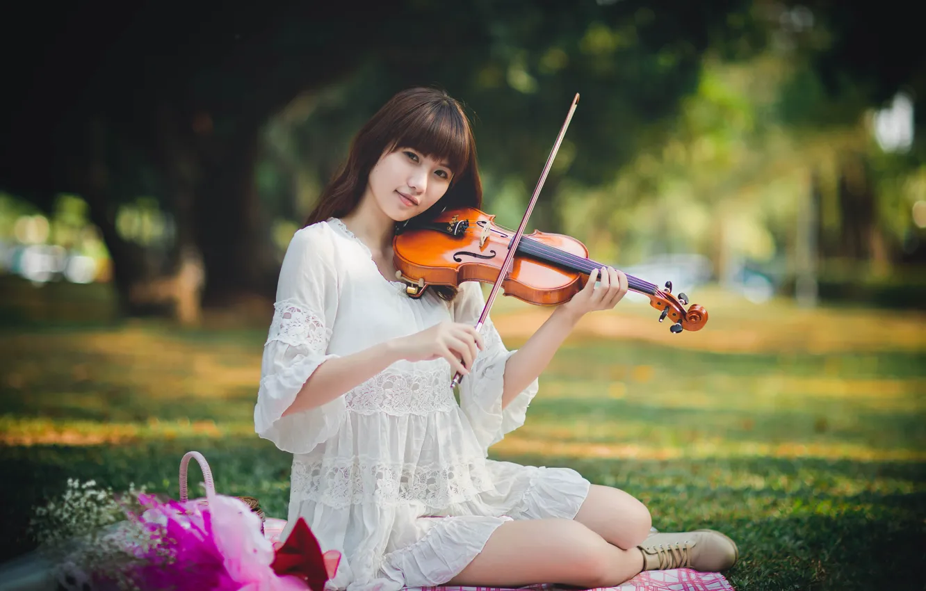 Фото обои скрипка, платье, восточная, скрипачка