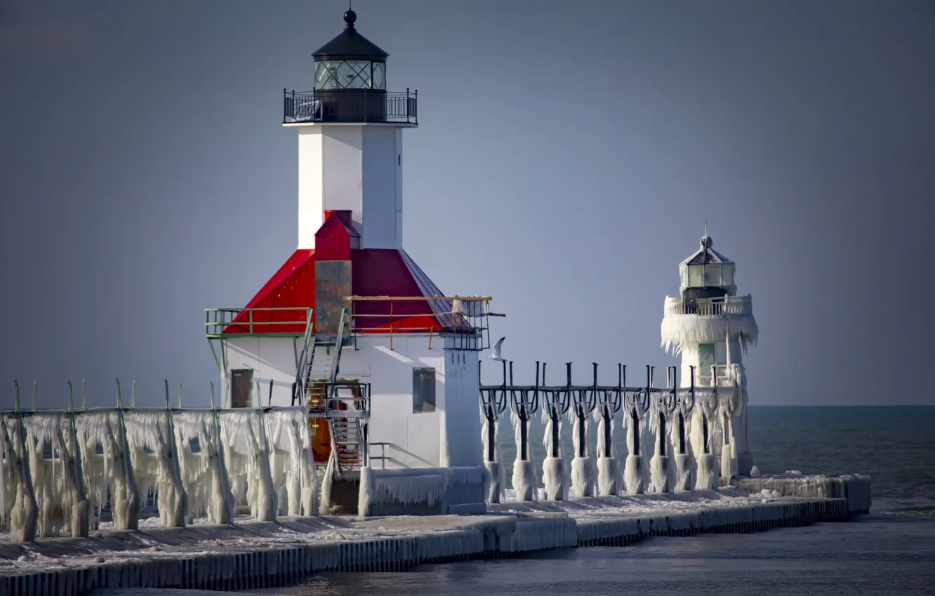 Фото обои маяк, ice, frozen, lighthouse, St.Joseph, lake Michigan