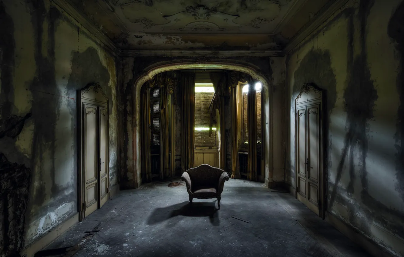 Фото обои комната, кресло, двери