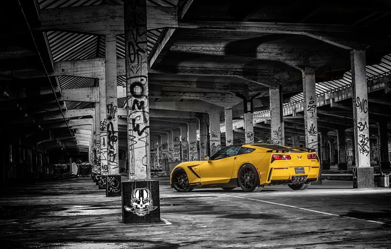 Фото обои желтый, фон, тюнинг, Corvette, Chevrolet, Шевроле, вид сзади, tuning